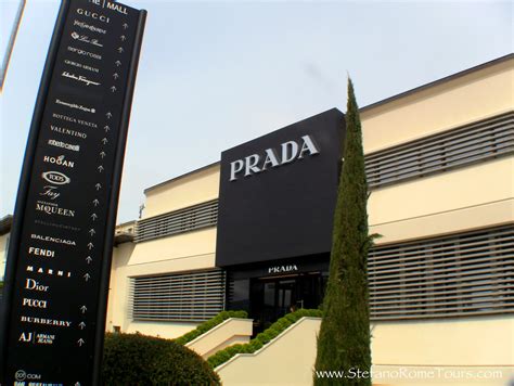 prada outlet in tuscany